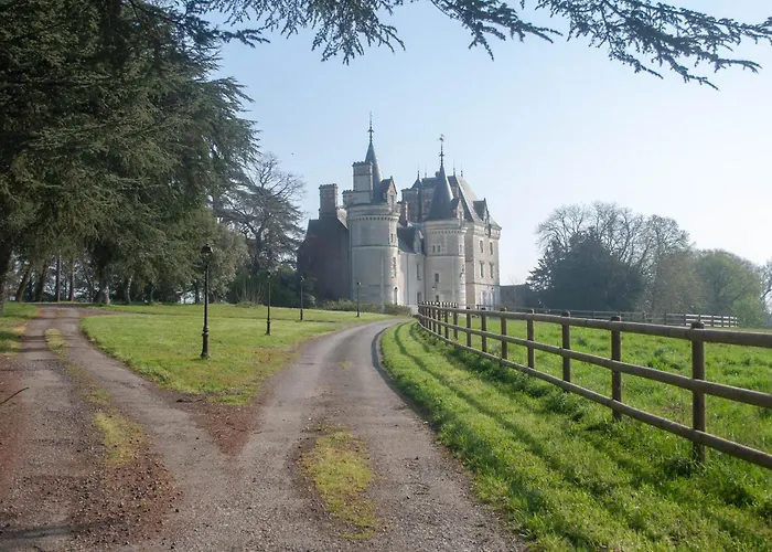 Chateau De La Pervenchere Baroque Apartman *